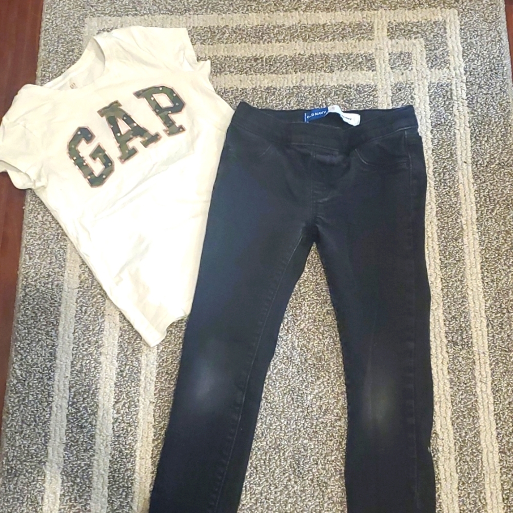 Gap top and Old Navy jeans